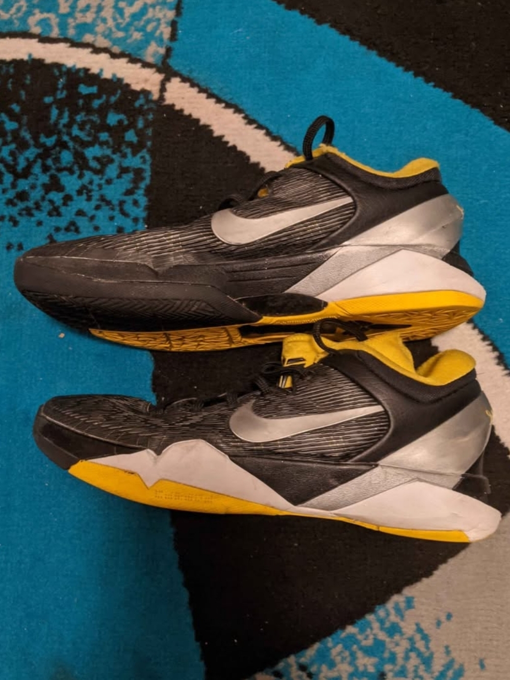 Kobe 7 Del Sol